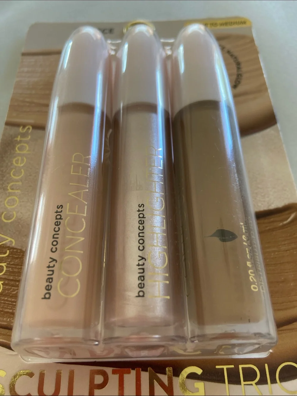 Sculpting Trio Concealer, Highlighter & Contour - Light to Medium, Nude Shades